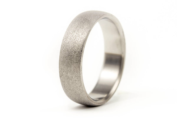 Sandblasted titanium ring (00011_7N)