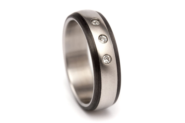 Titanium and carbon fiber ring with Swarovskis (00302_4S_3_1)