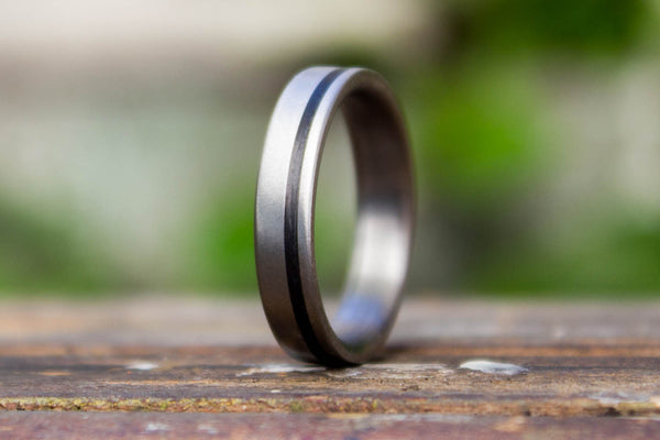 Titanium and carbon fiber ring (00313_4N)