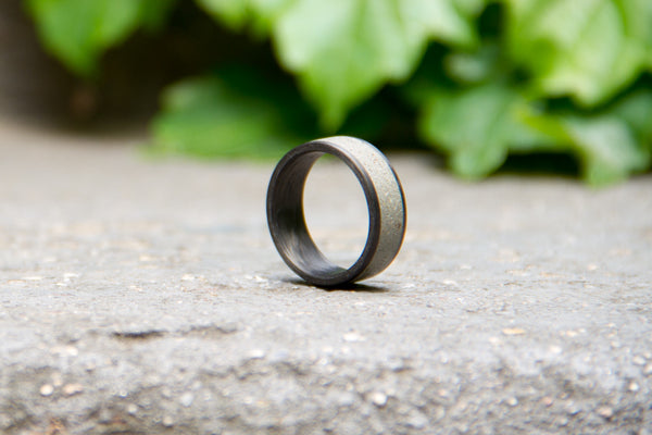 Concrete and carbon fiber ring (01000_7N)