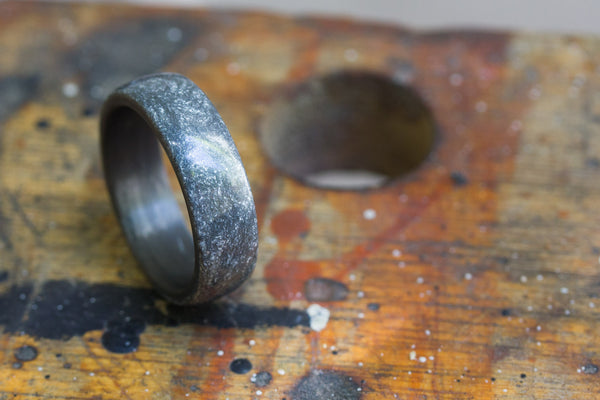 Silvered resin and carbon fiber ring (01101_7N)