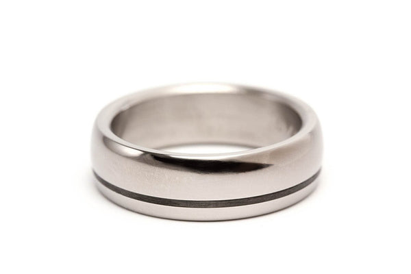 Polished titanium and carbon fiber ring (00334_7N)