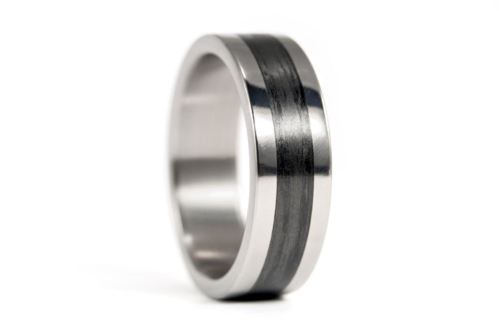 Polished titanium and carbon fiber ring (00347_7N)