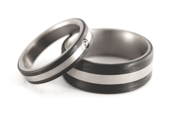 Titanium and carbon fiber wedding bands with Swarovski (00326_4S1_7N)