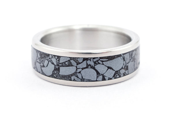 Titanium and hematite ring (03230_7N)