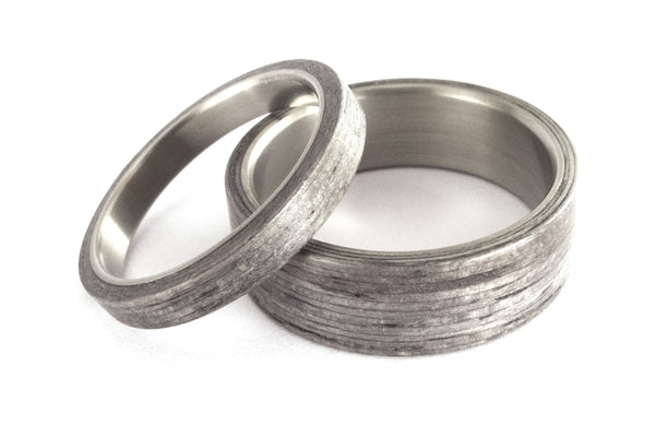 Titanium and bentwood wedding bands (00500_4N7N)